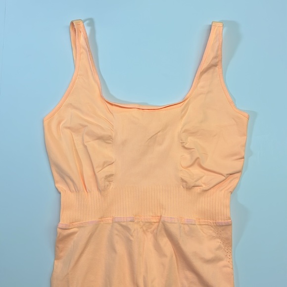 FP Movement Free People Good Karma Onesie Peach XL NWOT - Picture 2 of 13